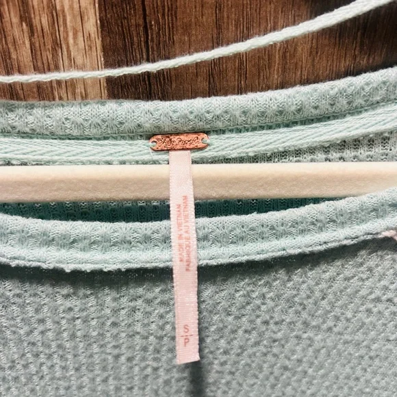 Free People Casual Clash Top Teal Blue Lace Long Sleeve Sz Small Women’s - Picture 4 of 5